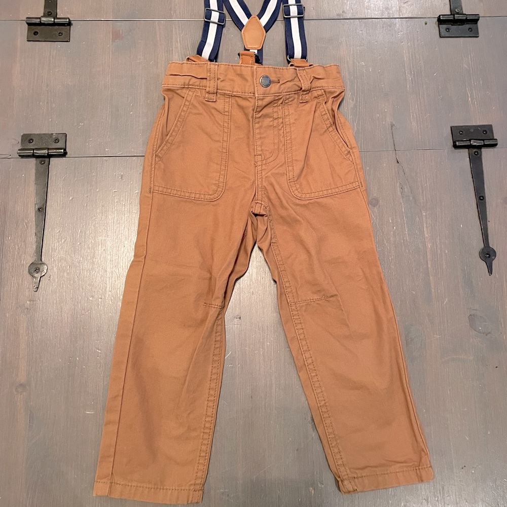 2/$15❤️ Tan Pants with Removable Suspenders